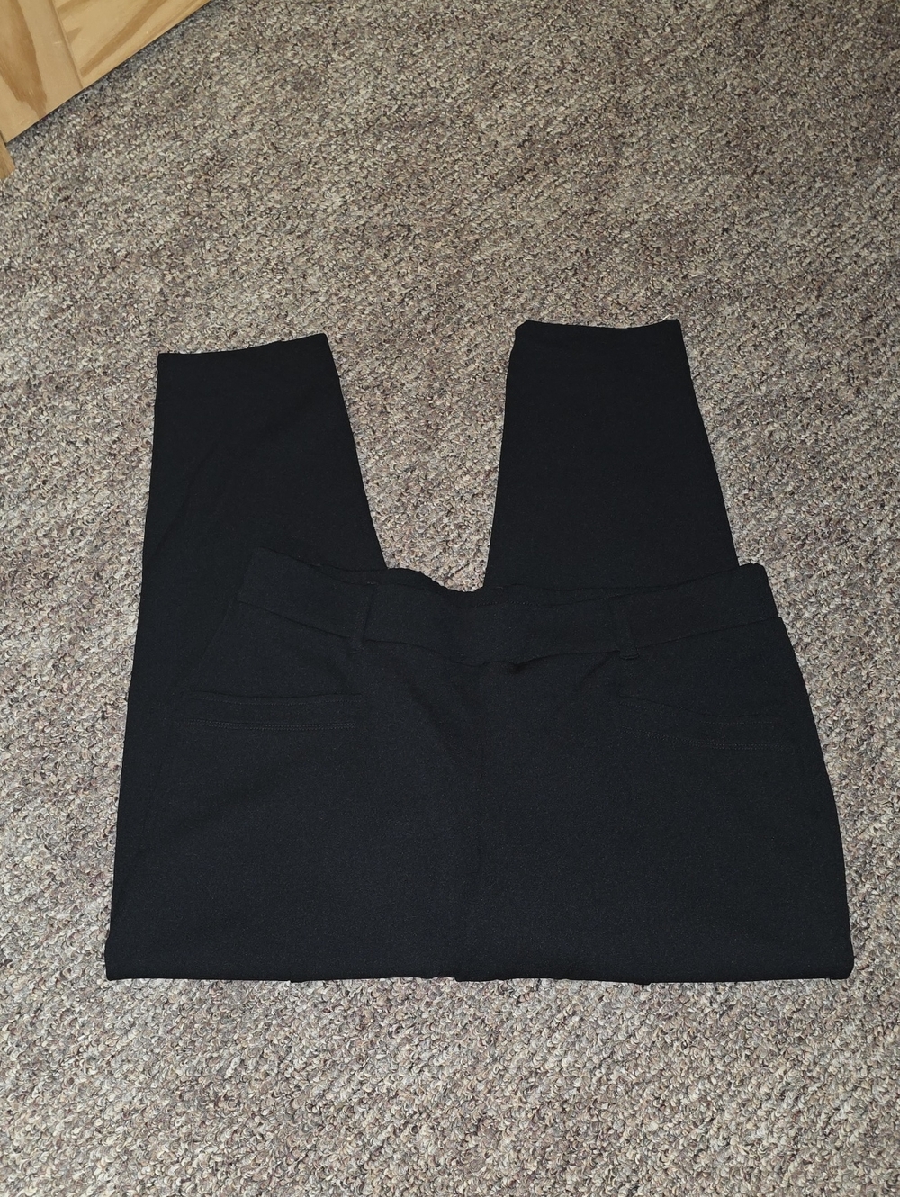 Maurices Black Women's Stretch Ponte Capris